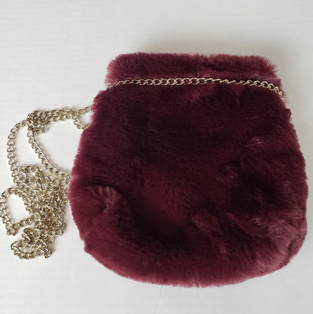Faux fur shoulder bag - Picture 1 of 4